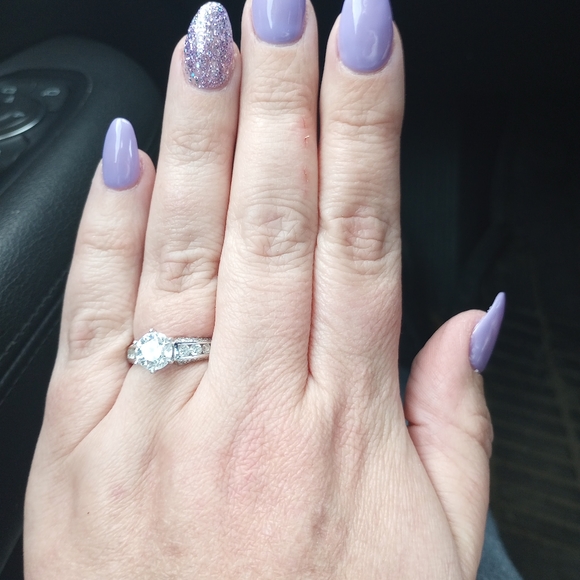 2.68carat DIAMOND ENGAGEMENT RING (Lab grown) size 8 - Picture 2 of 7